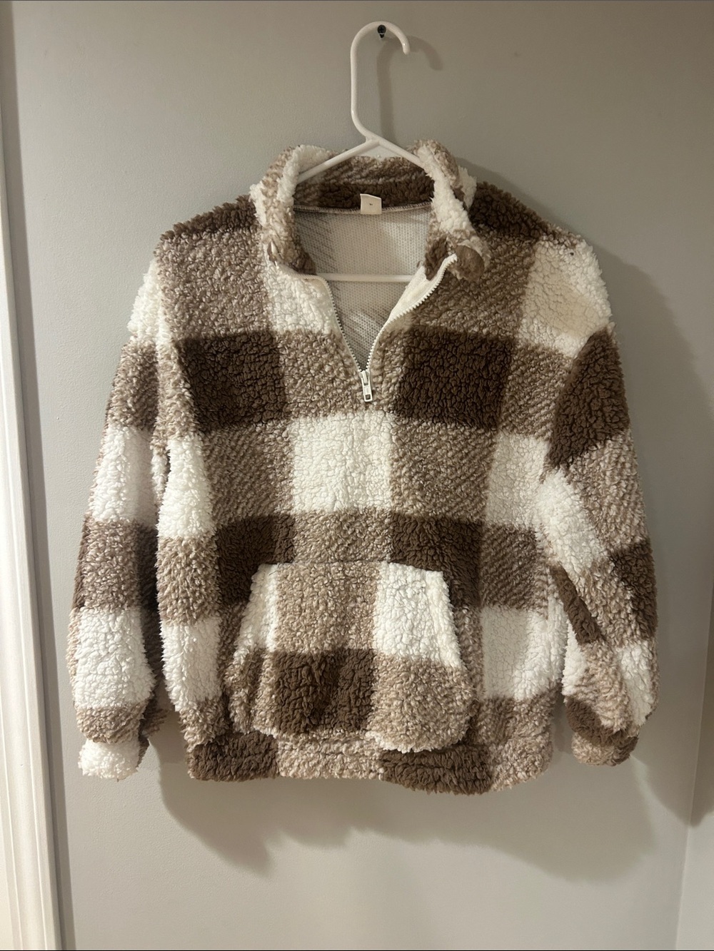 SHEIN Cream and Brown Sherpa Lined Pullover